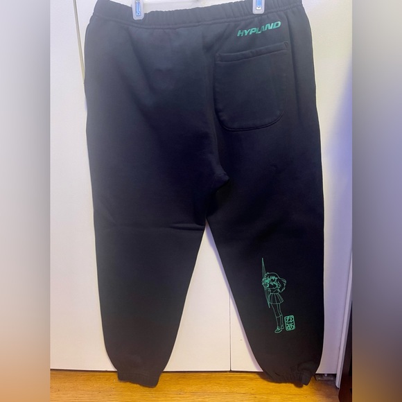 2 inuyasha SWEATPANTS - Picture 2 of 6